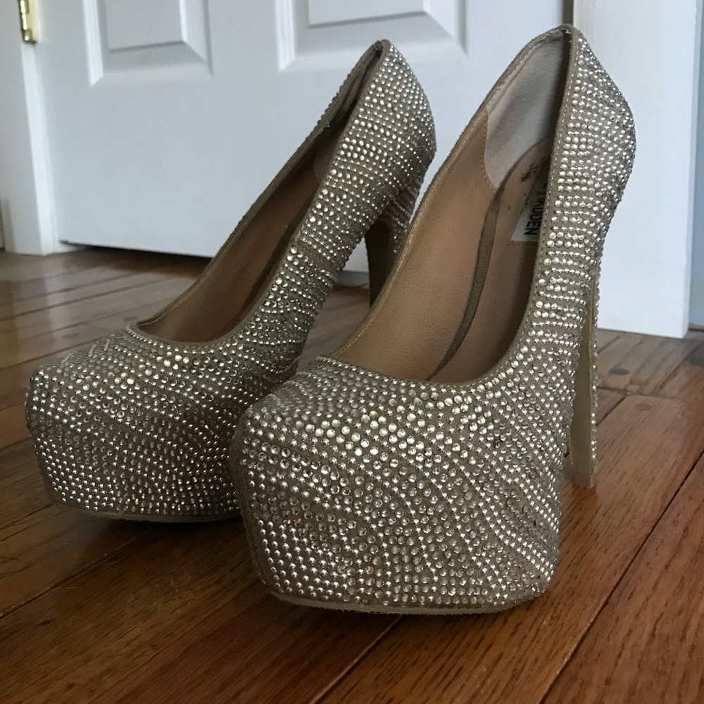 Steve Madden platform jeweled heels